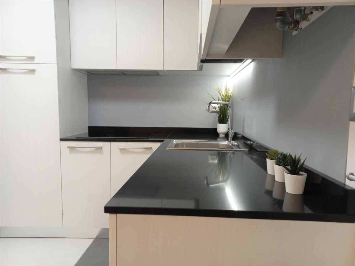 North Lake Riva Apartment, Steps From The Garda Lake Exterior foto